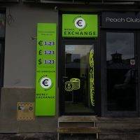 Kantor - świecące kasetony reklamowe